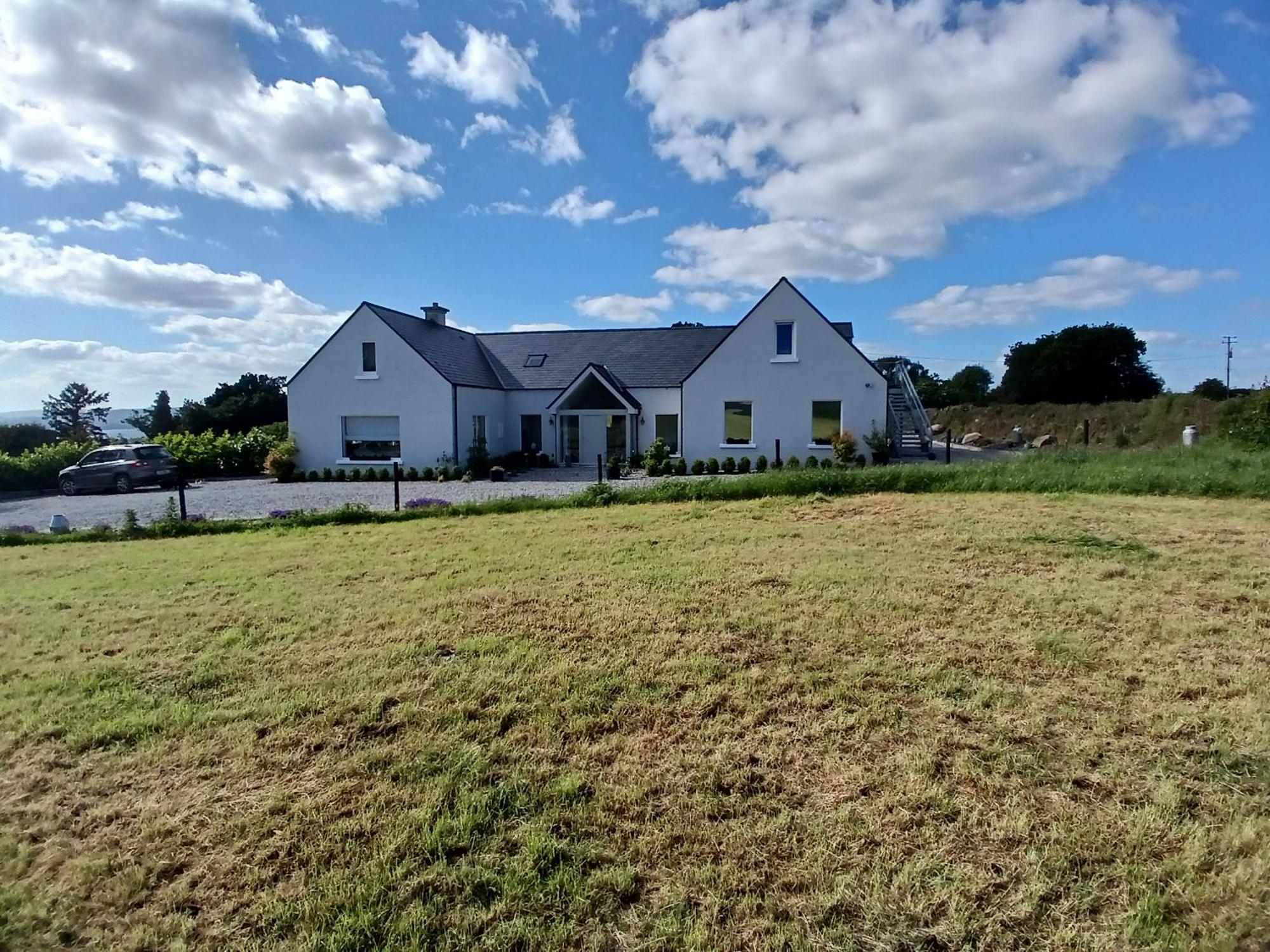 Lakeview Farm *